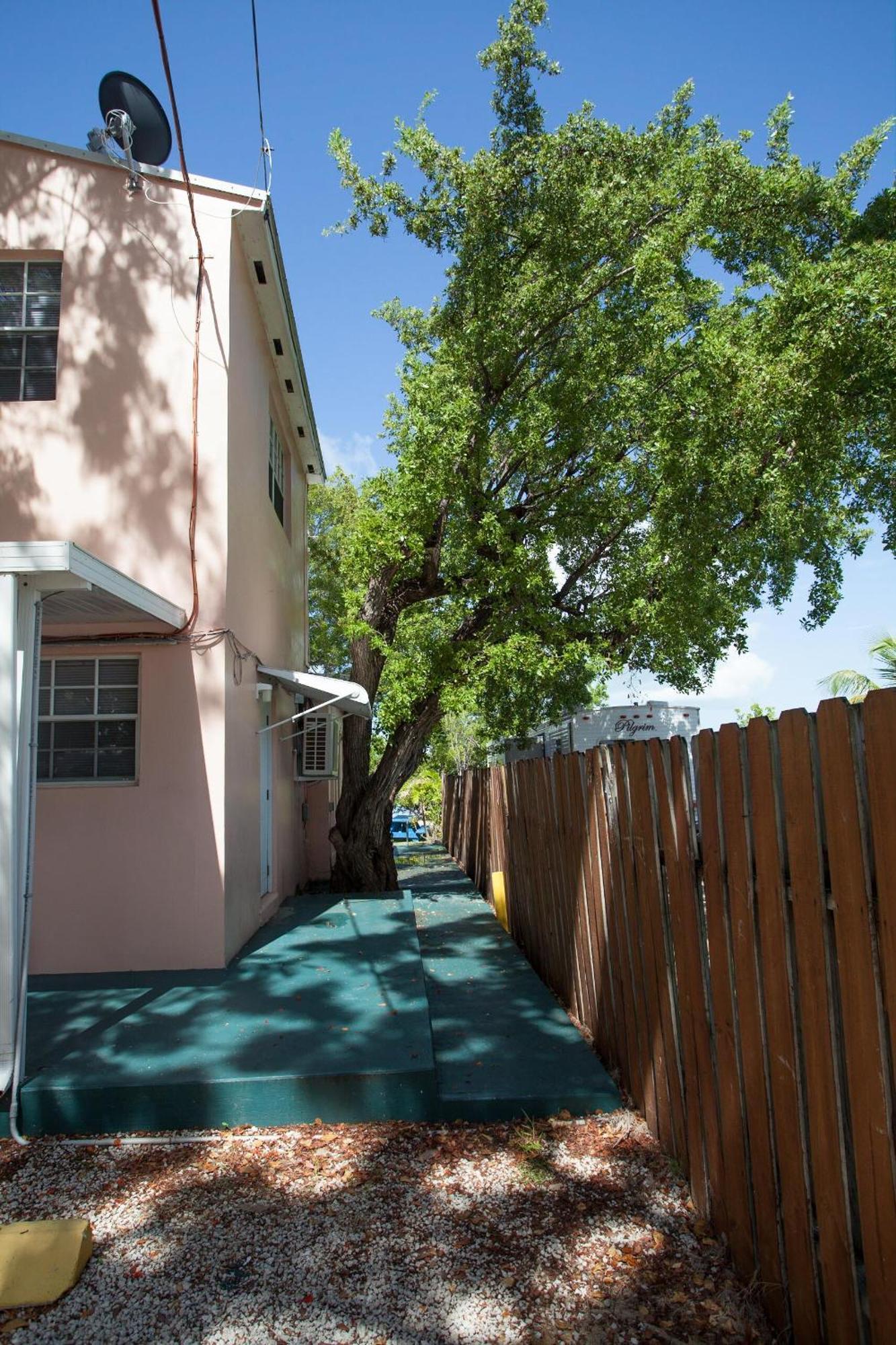 Kings Kamp Hotel Key Largo Ngoại thất bức ảnh